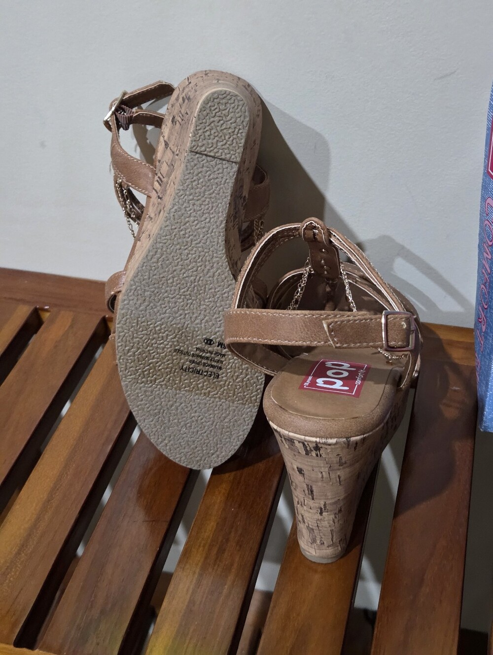 POP Electricity Cognac Wedge Shoes NEW - Picture 7 of 12